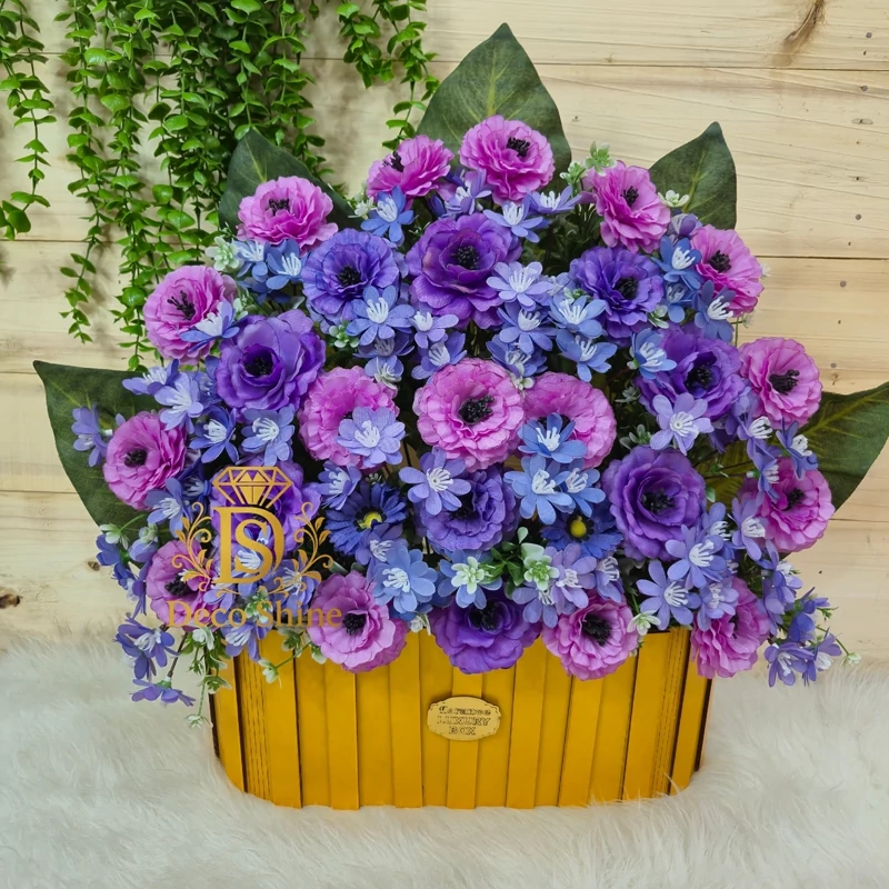 باکس گل کد 001پرگل وپرکار و خاص(پسکرایه)