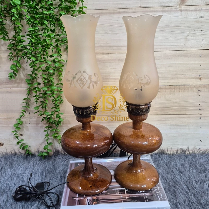 آباژور چوبی طرح گردسوز کاردست جفتی(پست کرایه)