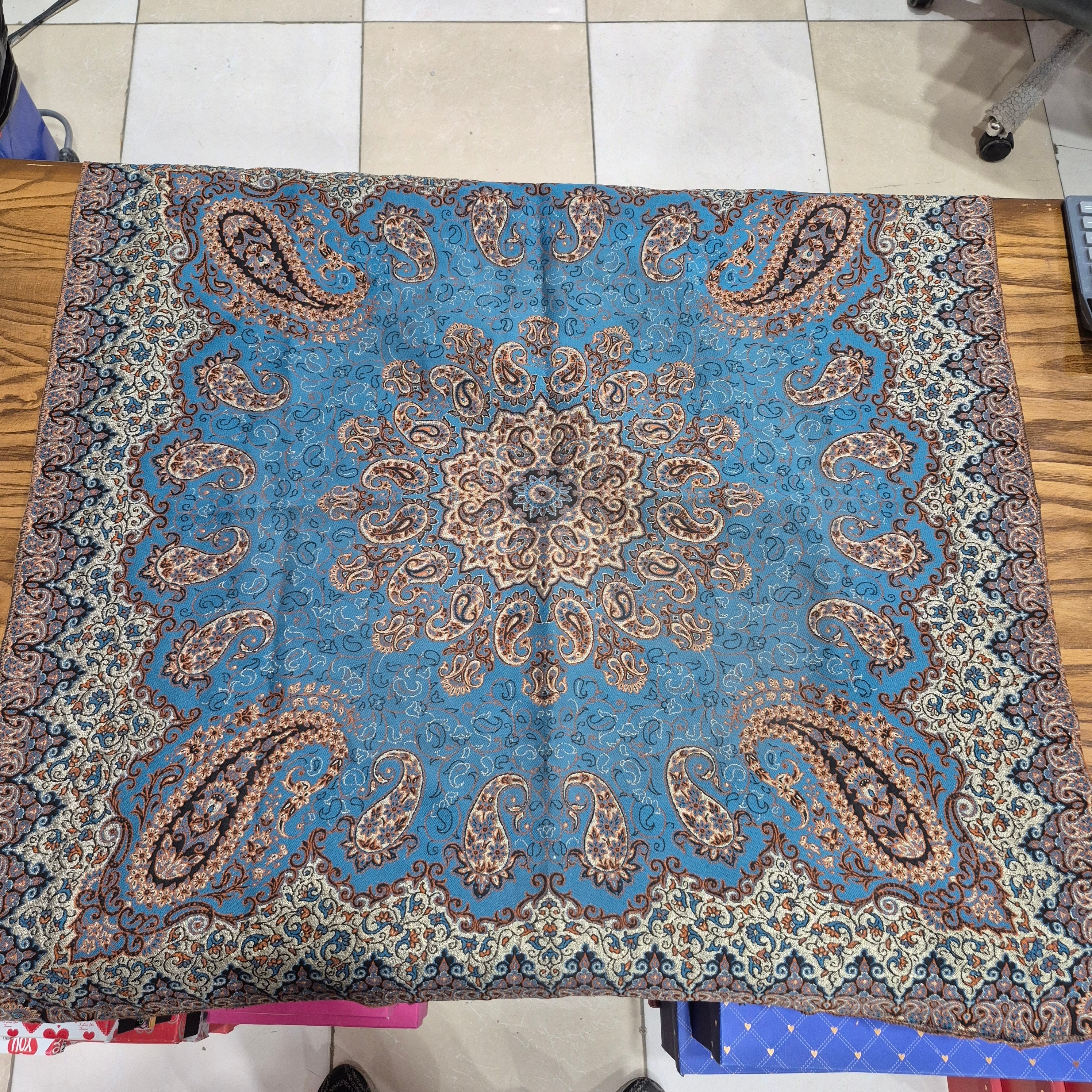 پارچه رومیزی ترمه دورو کار مربع 90