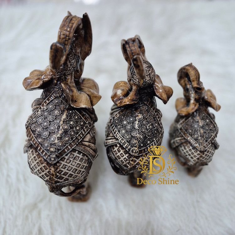 مجسمه فیل سه تایی پلی استری طرح چوب (دکوری فیل)