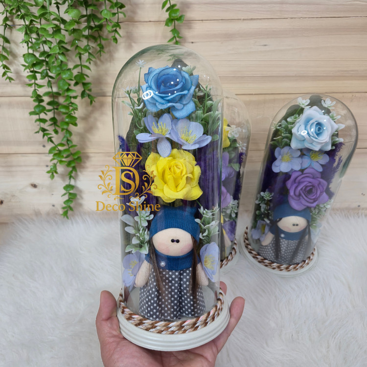 باکس گل جاودان عروسک دار (30 سانت) شیشه ای
