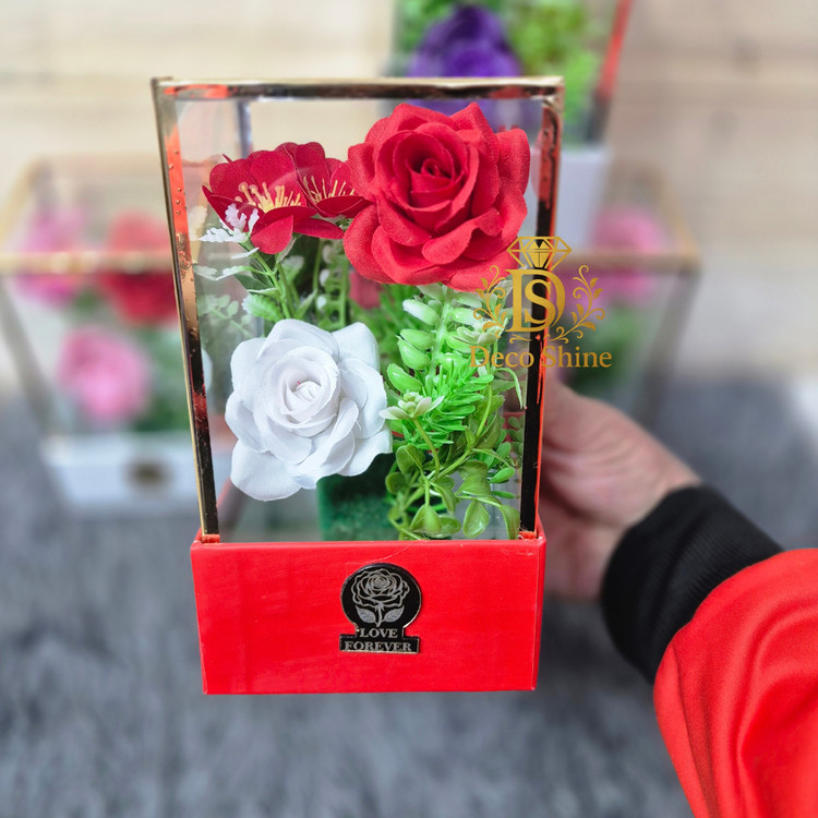 باکس گل شیشه ای دو گل پرکار (کادویی) دست ساز